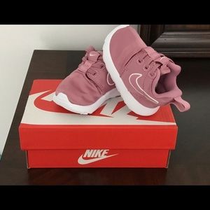 NIKE ROSHE ONE (TDV)